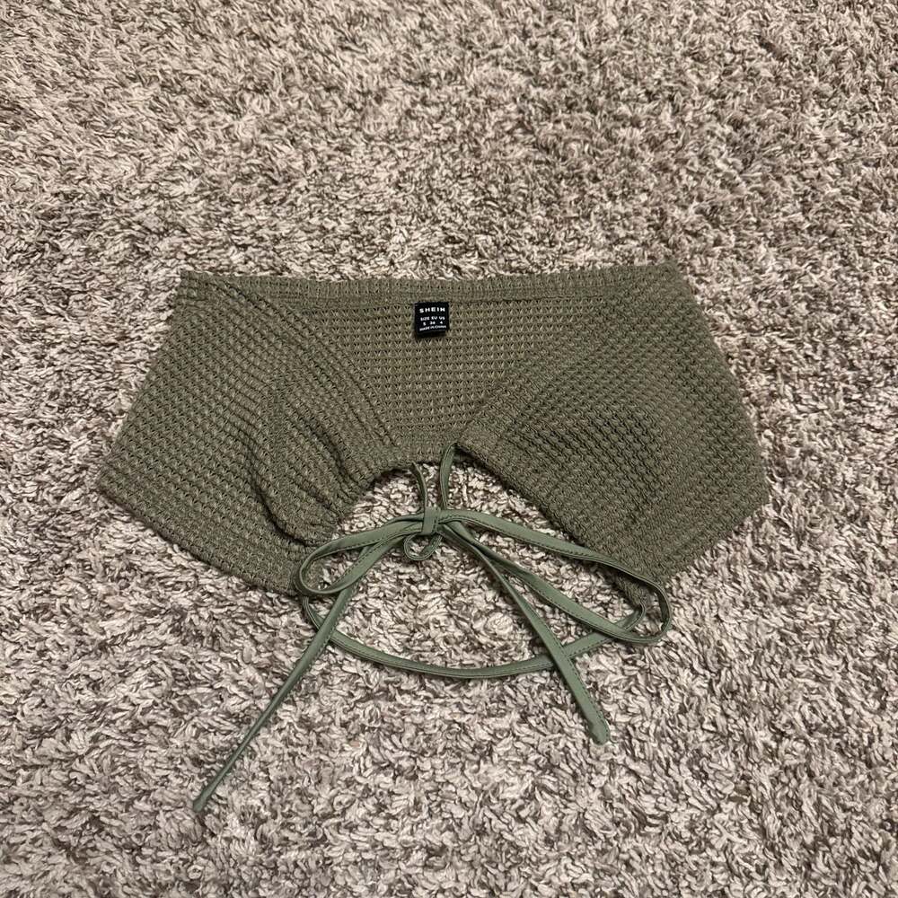 Shimmery Crinkle Lace Up Front Scoop Bikini Top in Olive Green